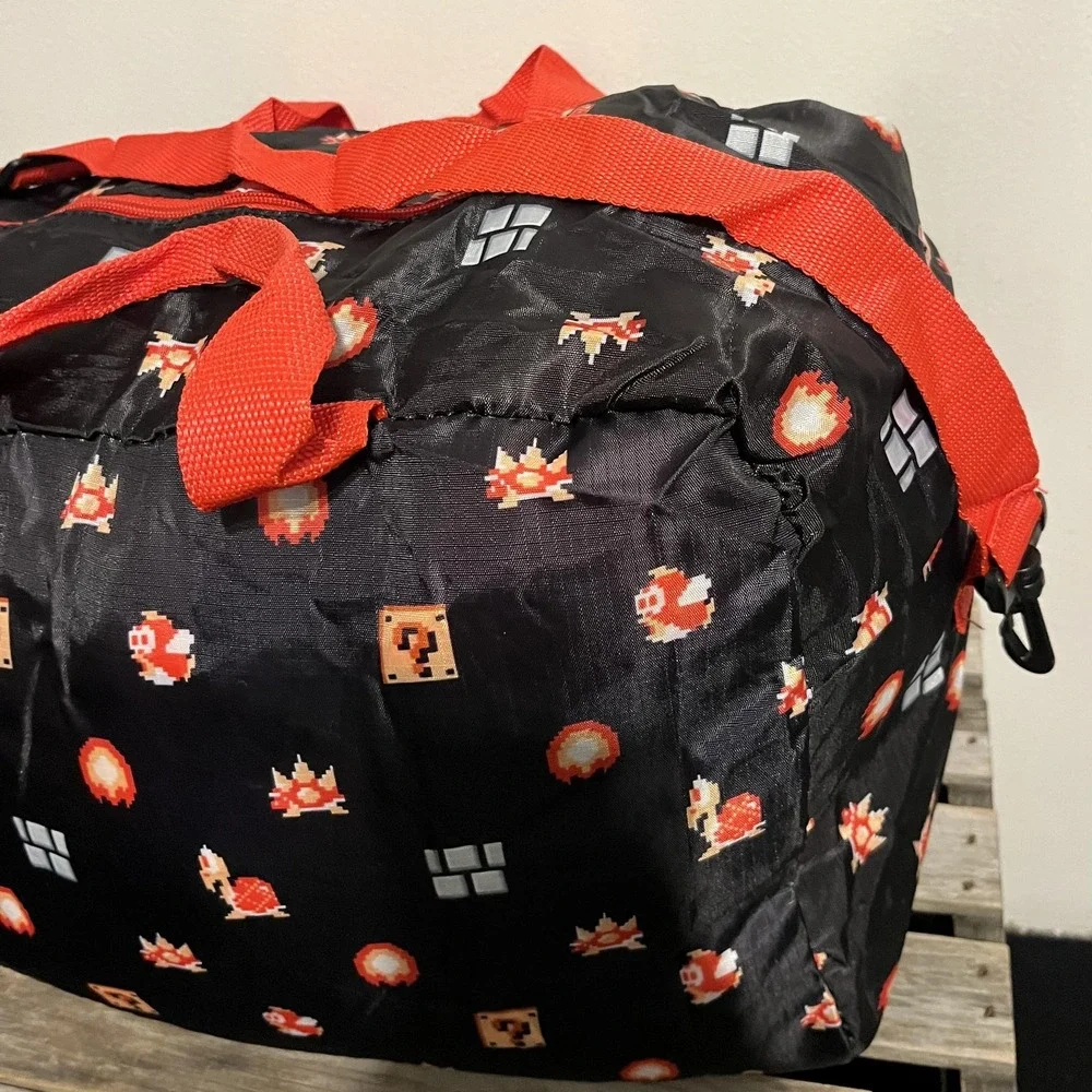Nintendo Super Mario Bros Duffel Bag‎ Travel Gym Black Red CultureFly Shoulder